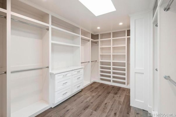 Interior, Recessed Lighting, Walk-in Closets, Wood Texture Flooring