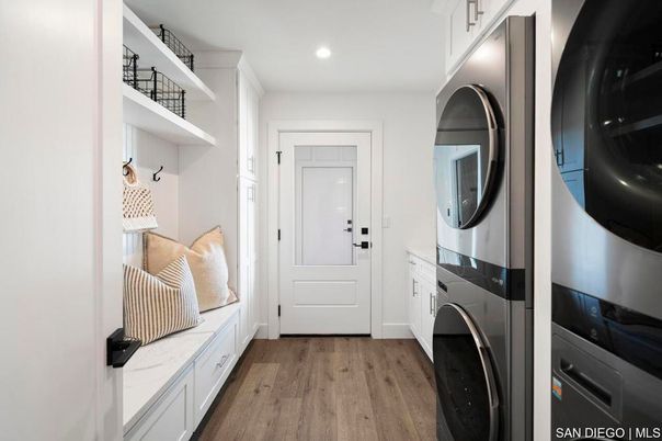 Interior, Recessed Lighting, Utility Closets, Washer, Wood Texture Flooring