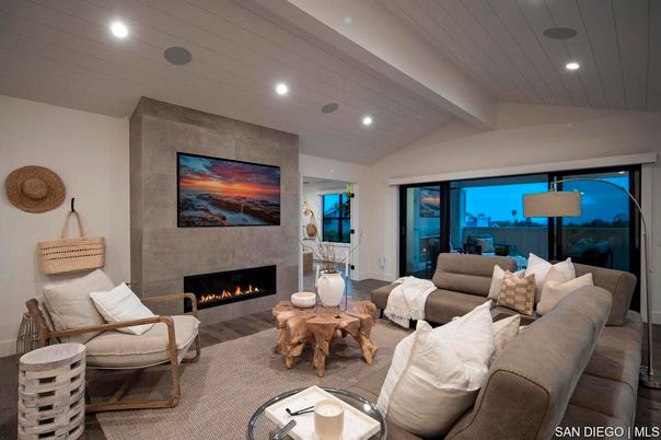 Fireplace, Interior, Living room, Recessed Lighting
