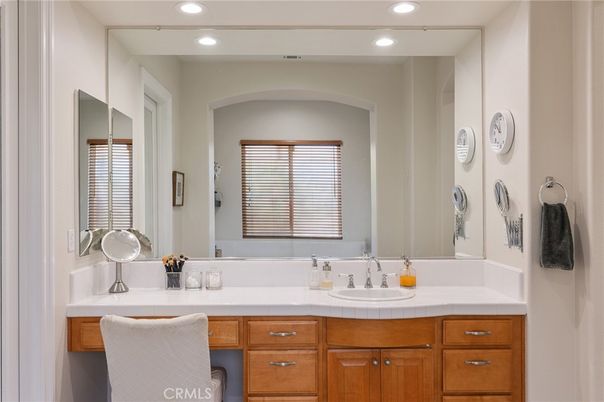 Bathroom, Interior, Recessed Lighting, Tile Countertops