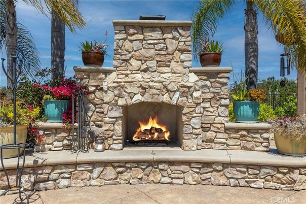 Exterior, Fireplace