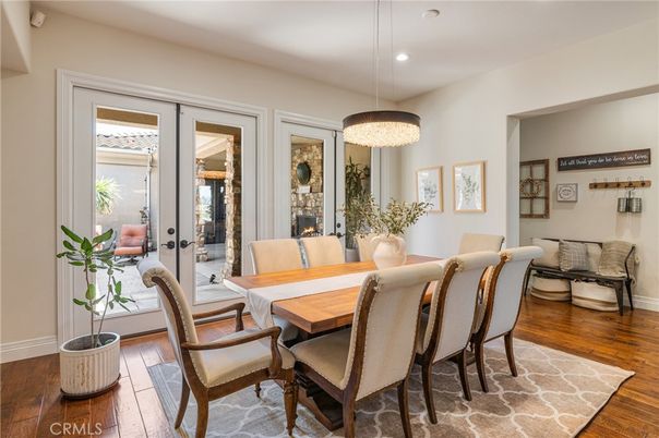 Chandelier, Dining room, Interior, Recessed Lighting, Wood Texture Flooring