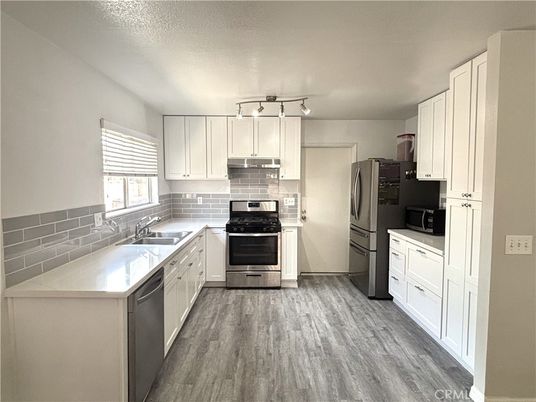Interior, Kitchen, Stainless Steel Appliances, Wood Texture Flooring