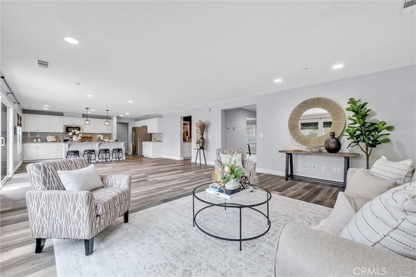 Interior, Kitchen, Living room, Pendant Lights, Recessed Lighting, Stainless Steel Appliances, Wood Texture Flooring