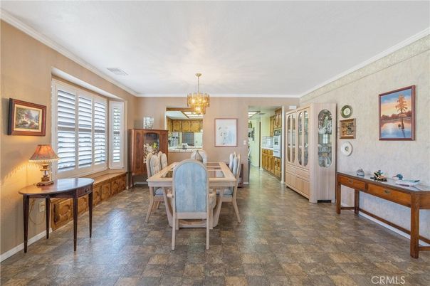 Chandelier, Dining room, Interior