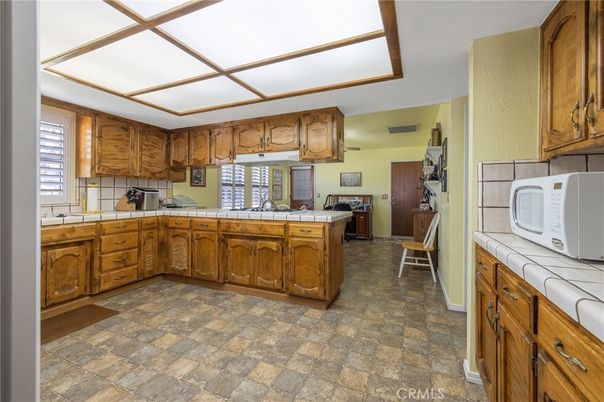 Interior, Kitchen, Tile Countertops
