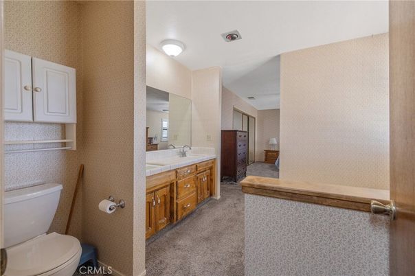 Bathroom, Interior, Tile Countertops