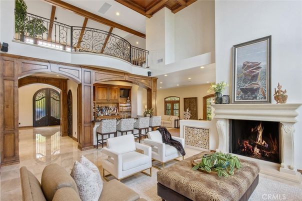 Fireplace, Interior, Living room, Recessed Lighting