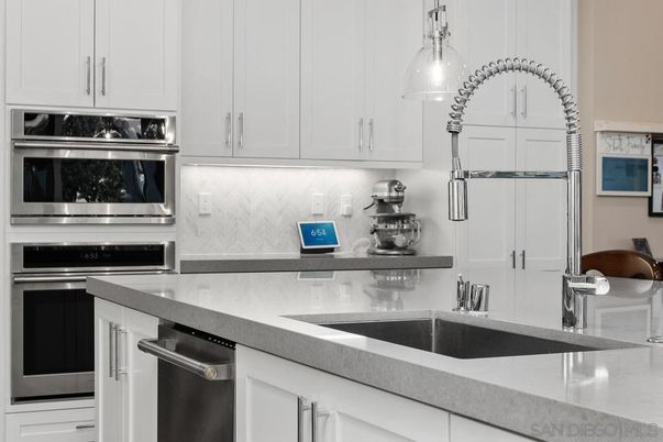 Interior, Kitchen, Pendant Lights, Stainless Steel Appliances