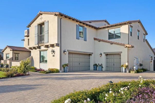 Attached, Exterior, Facade, Spanish Mediterranean