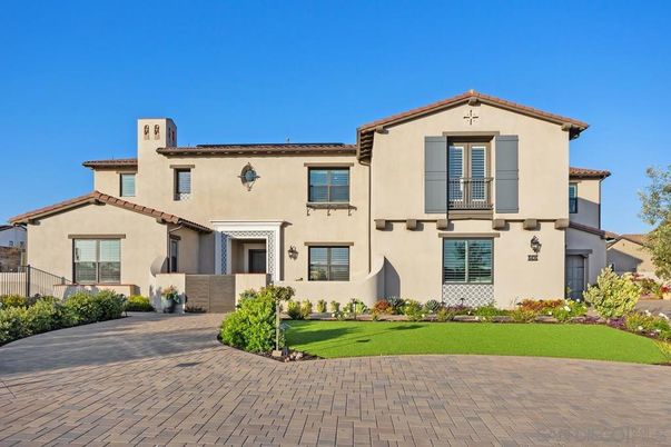 Backyard, Exterior, Facade, Spanish Mediterranean