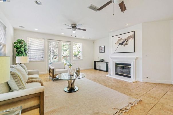 Fireplace, Interior, Living room, Recessed Lighting