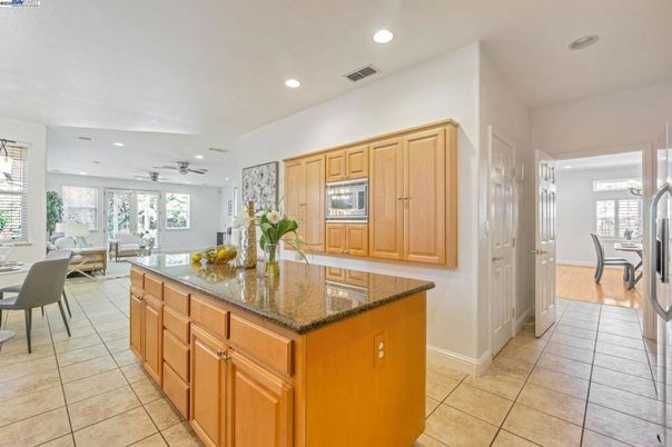 Dining room, Interior, Kitchen, Living room, Recessed Lighting