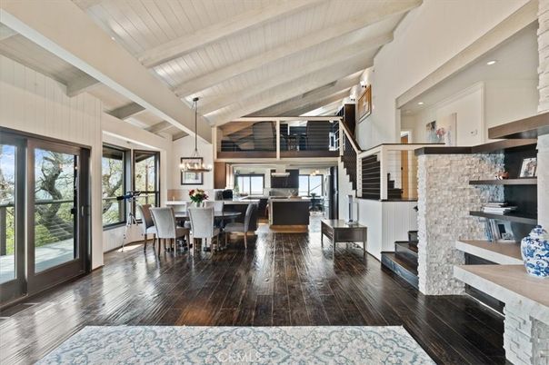 Dining room, Interior, Kitchen, Pendant Lights, Recessed Lighting, Wooden Beams, Wooden Ceilings, Wood Texture Flooring