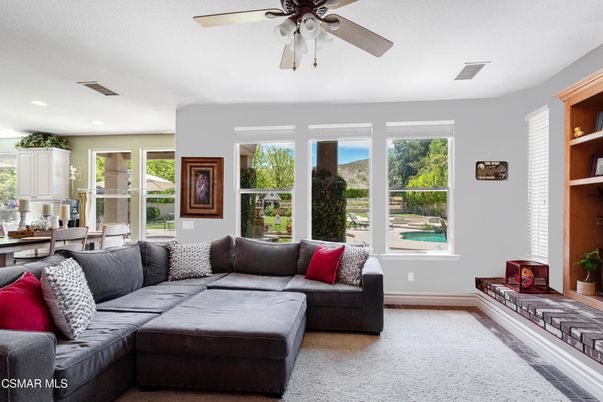 Dining room, Interior, Living room, Recessed Lighting