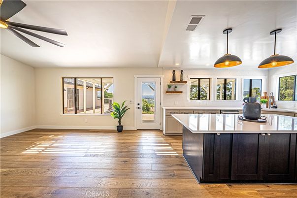 Interior, Kitchen, Pendant Lights, Recessed Lighting, Wood Texture Flooring