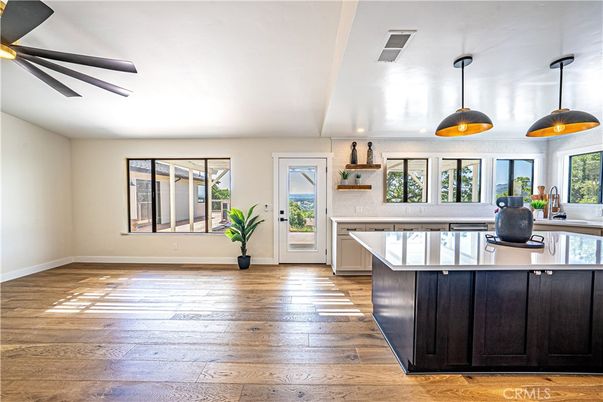 Interior, Kitchen, Pendant Lights, Wood Texture Flooring