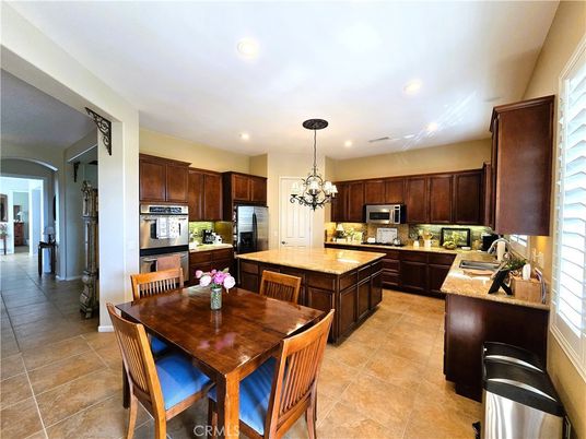 Chandelier, Dining room, Interior, Kitchen, Recessed Lighting, Stainless Steel Appliances
