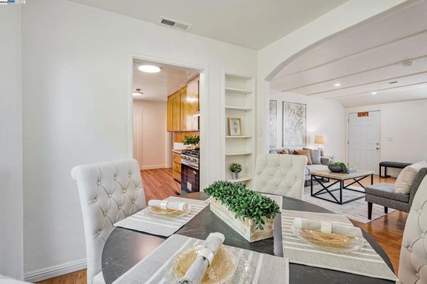 Dining room, Interior, Kitchen, Living room, Recessed Lighting, Wood Texture Flooring