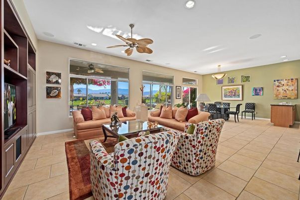 Dining room, Interior, Living room, Pendant Lights, Recessed Lighting
