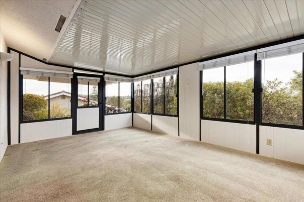 Empty room, Interior, Sun Room