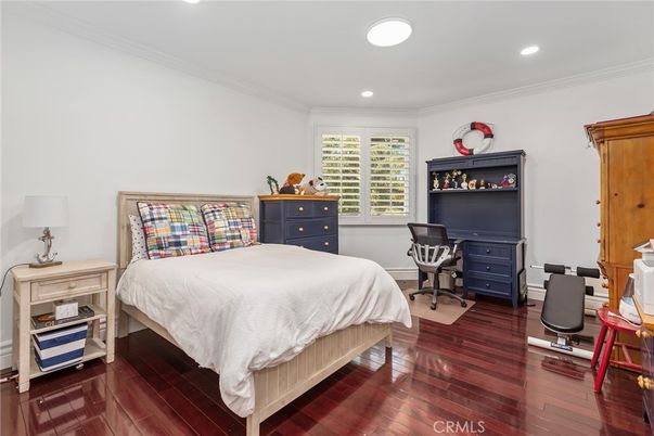Bedroom, Home Office, Interior, Recessed Lighting, Wood Texture Flooring