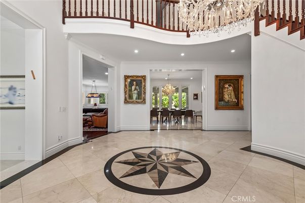 Chandelier, Dining room, Interior, Recessed Lighting