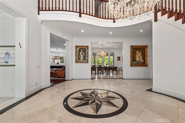 Chandelier, Dining room, Interior, Recessed Lighting