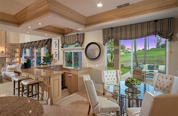 Dining room, Interior, Recessed Lighting