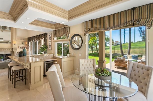 Dining room, Interior, Recessed Lighting