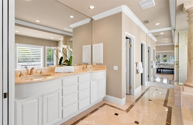 Bathroom, Bedroom, Dual Sink Vanities, Interior, Recessed Lighting