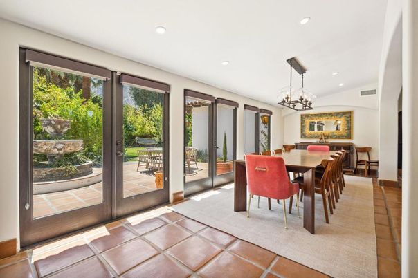 Chandelier, Dining room, Interior, Recessed Lighting