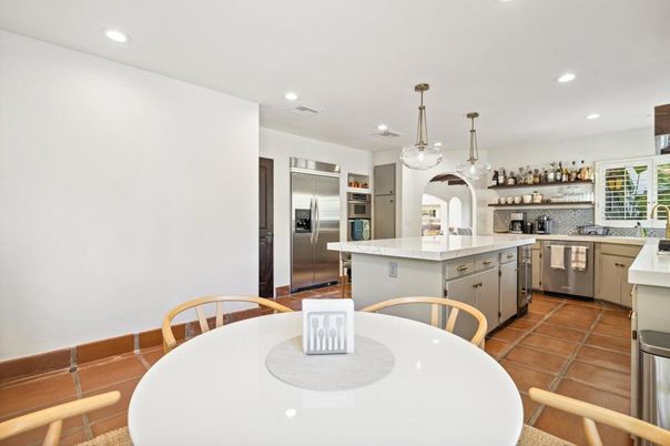 Dining room, Interior, Kitchen, Pendant Lights, Recessed Lighting, Stainless Steel Appliances