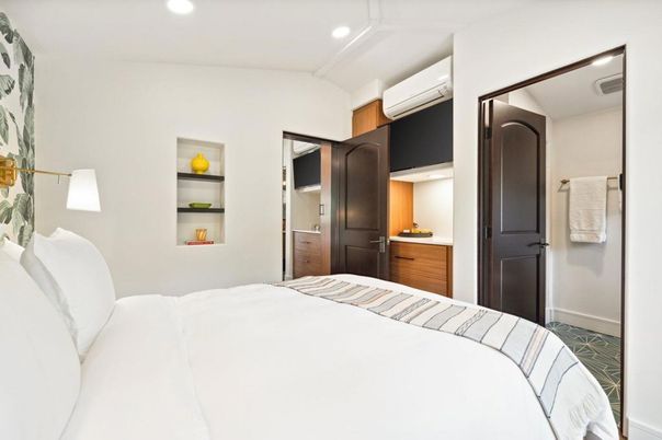 Bedroom, Interior, Recessed Lighting