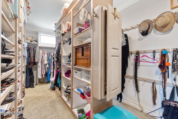 Interior, Walk-in Closets