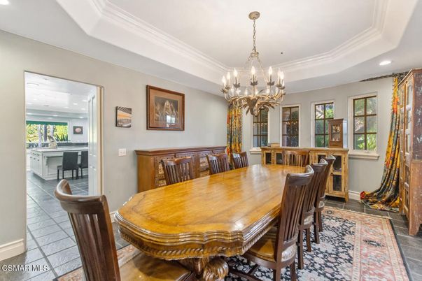 Chandelier, Dining room, Interior, Recessed Lighting