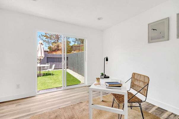 Home Office, Interior, Recessed Lighting, Wood Texture Flooring