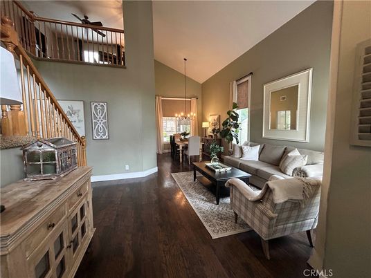 Chandelier, Dining room, Interior, Living room, Pendant Lights, Wood Texture Flooring