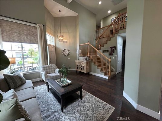 Interior, Living room, Pendant Lights, Recessed Lighting, Wood Texture Flooring