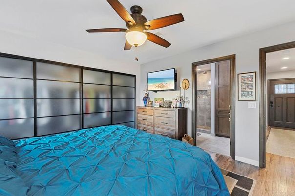 Bedroom, Interior, Recessed Lighting, Wood Texture Flooring