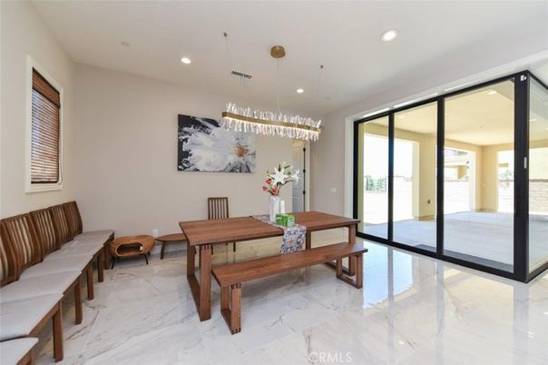 Chandelier, Dining room, Interior, Marble, Recessed Lighting