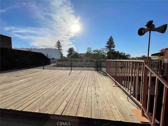 Exterior, Wood Texture Flooring