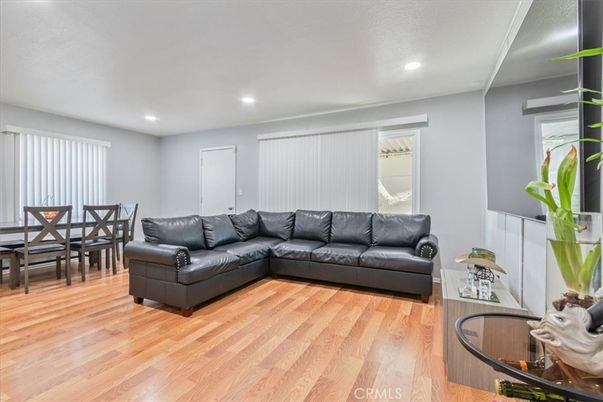 Dining room, Interior, Living room, Recessed Lighting, Wood Texture Flooring