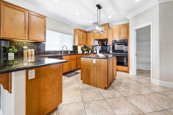 Interior, Kitchen, Pendant Lights, Recessed Lighting
