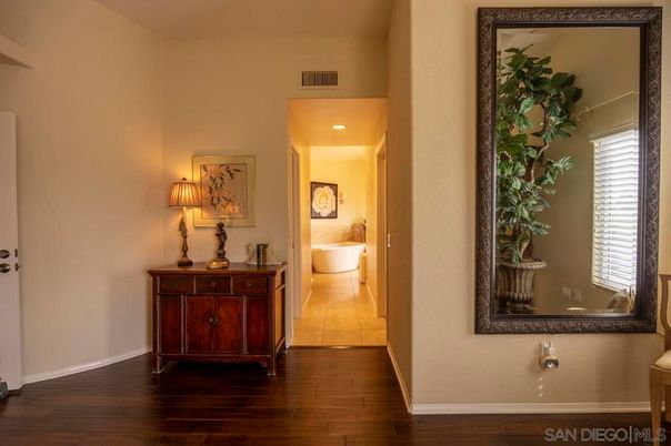 Bathroom, Interior, Recessed Lighting, Wood Texture Flooring