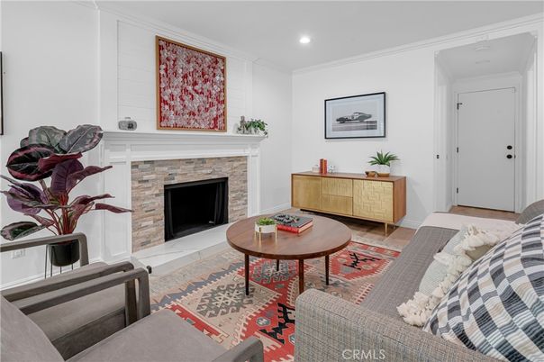 Fireplace, Interior, Living room, Recessed Lighting