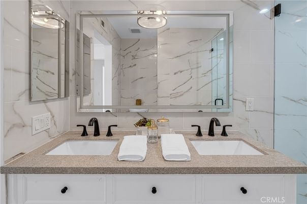 Bathroom, Dual Sink Vanities, Interior, Marble Walls