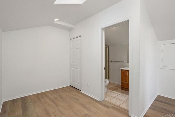 Bathroom, Interior, Recessed Lighting, Wood Texture Flooring