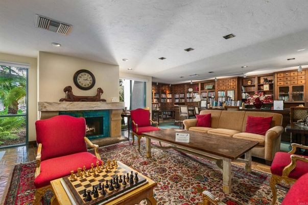 Fireplace, Interior, Living room, Pendant Lights, Recessed Lighting
