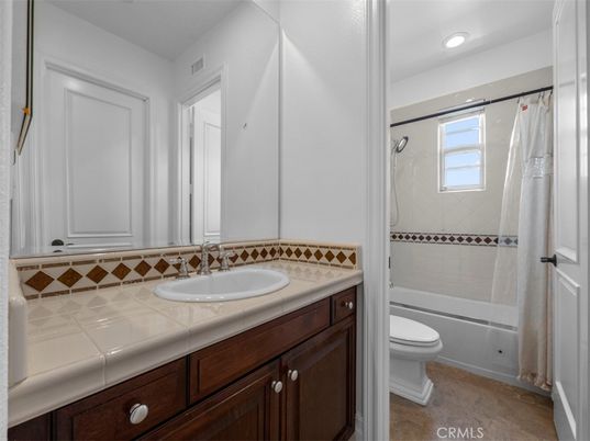 Bathroom, Interior, Recessed Lighting, Tile Countertops